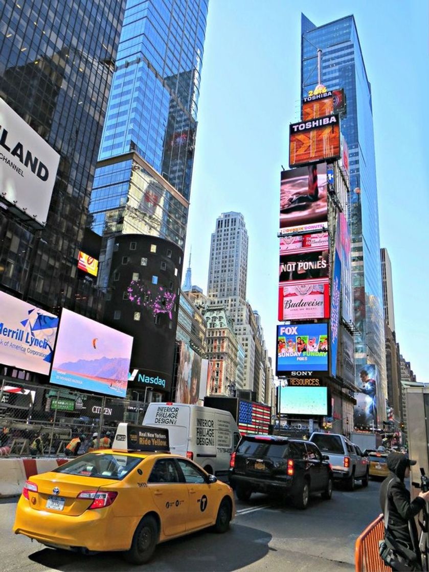 Fashion times square, new york city 