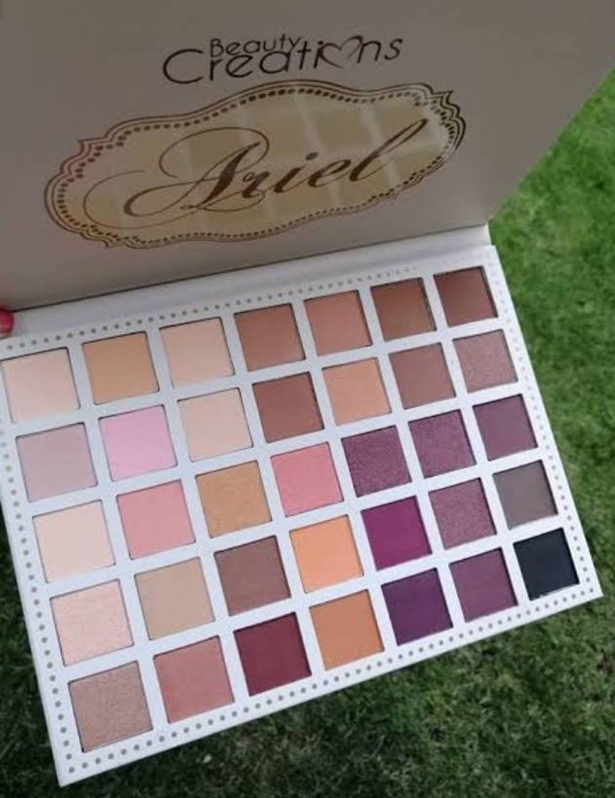 Social BEAUTY CREATIONS 35 Color Eyeshadow Palette