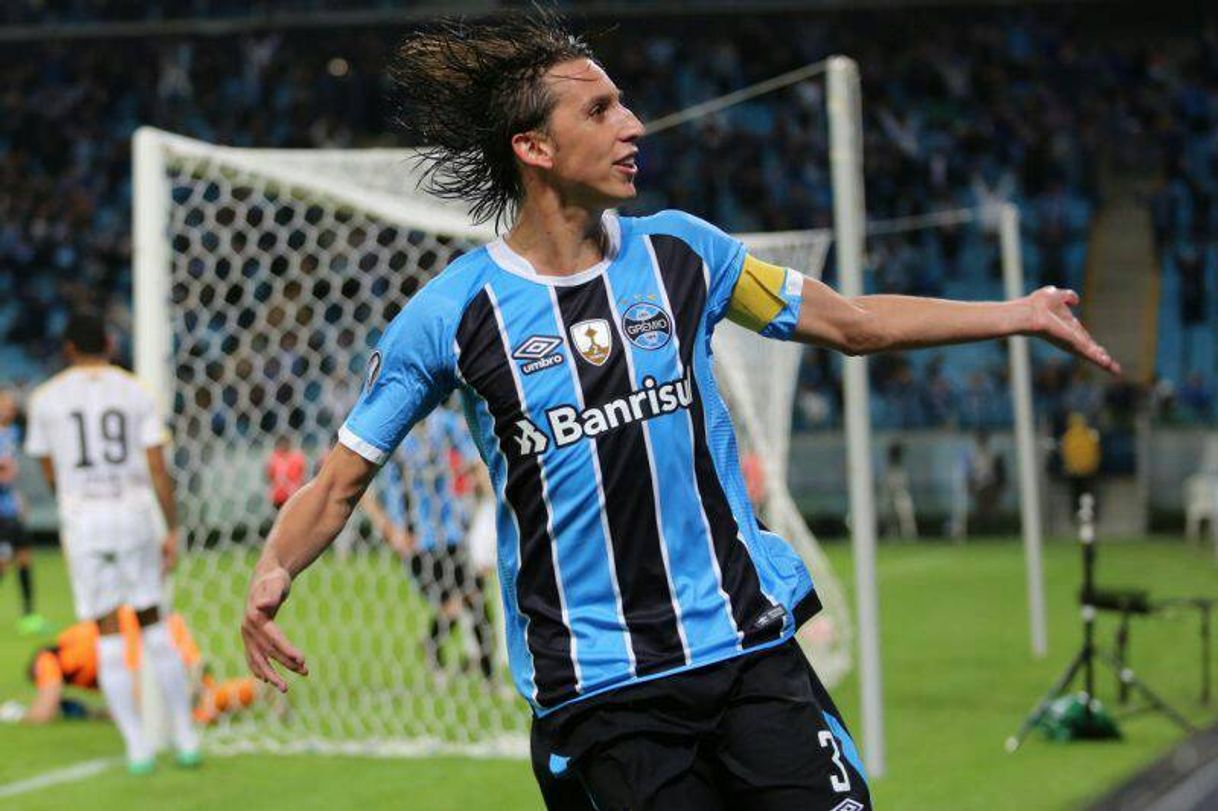 Moda Pedro Geromel (Grêmio)