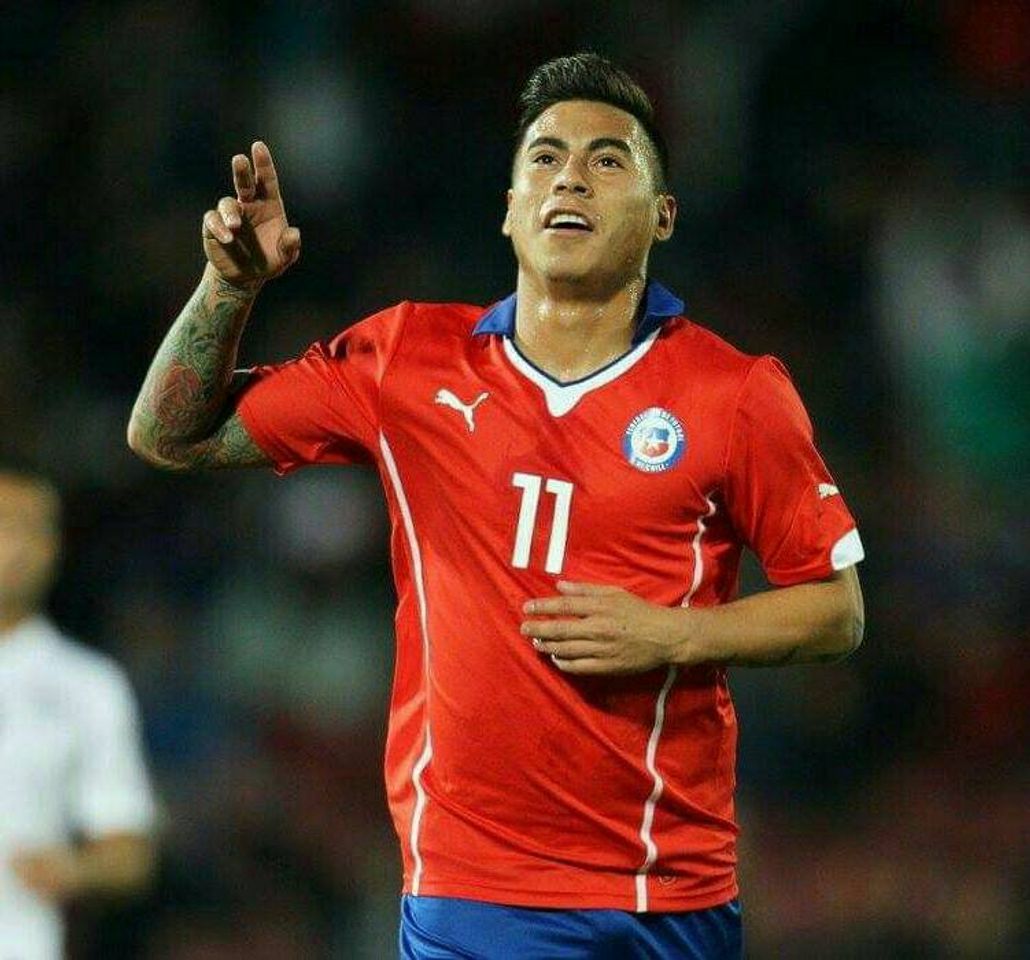 Fashion Eduardo Vargas (Chile)