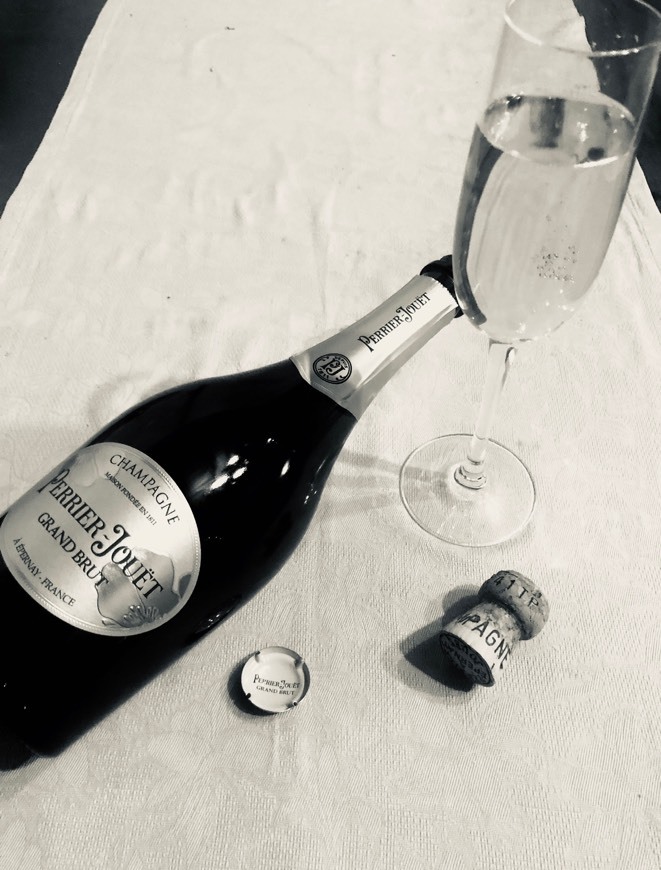 Products Perrier-Jouët Grand Brut