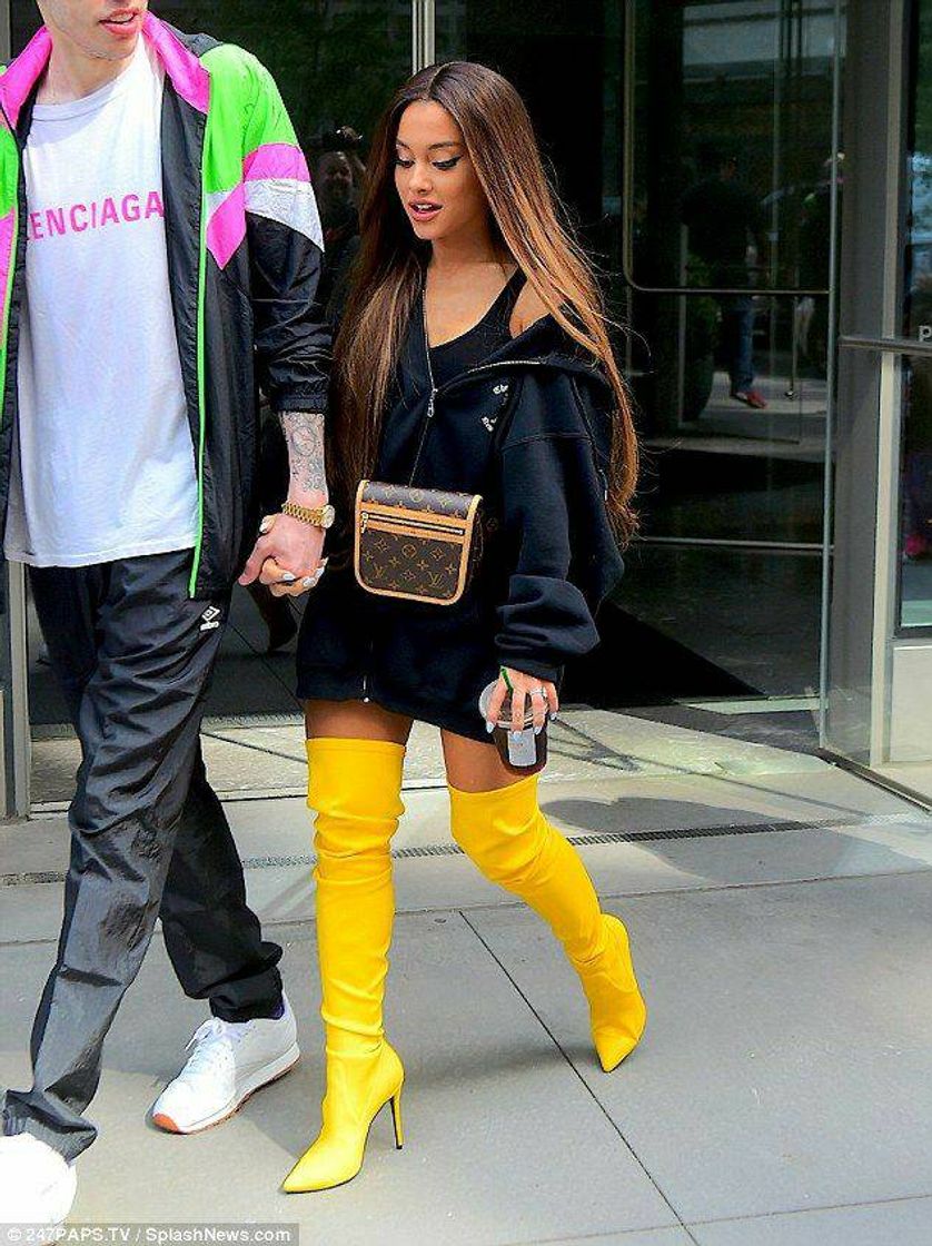 Moda Yellow Boot Ariana Grande 💛