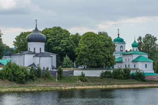 Churches of the Pskov School of Architecture