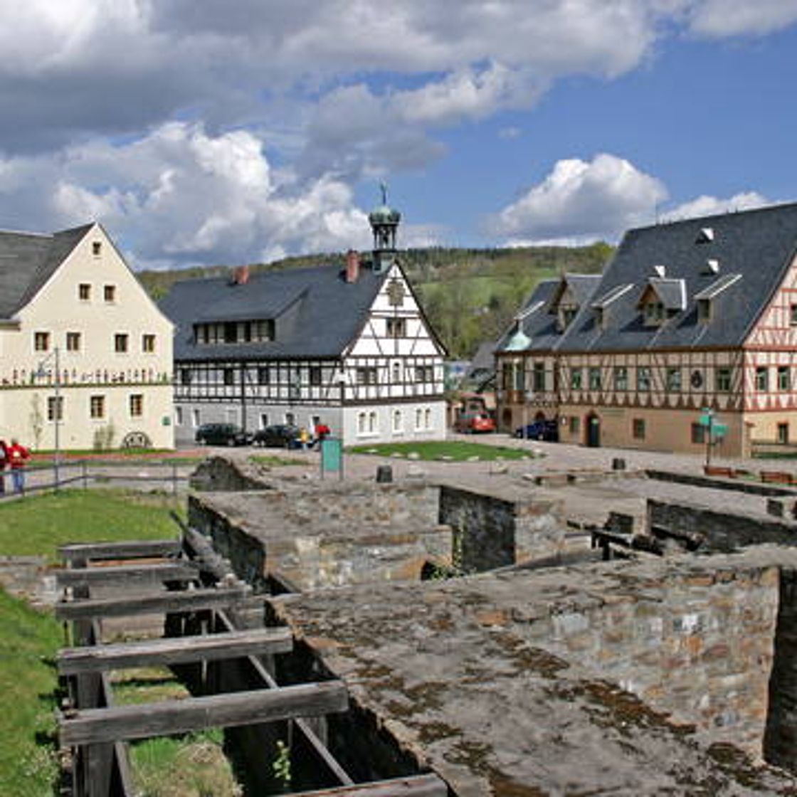 Fashion Erzgebirge/Krušnohoří Mining Region