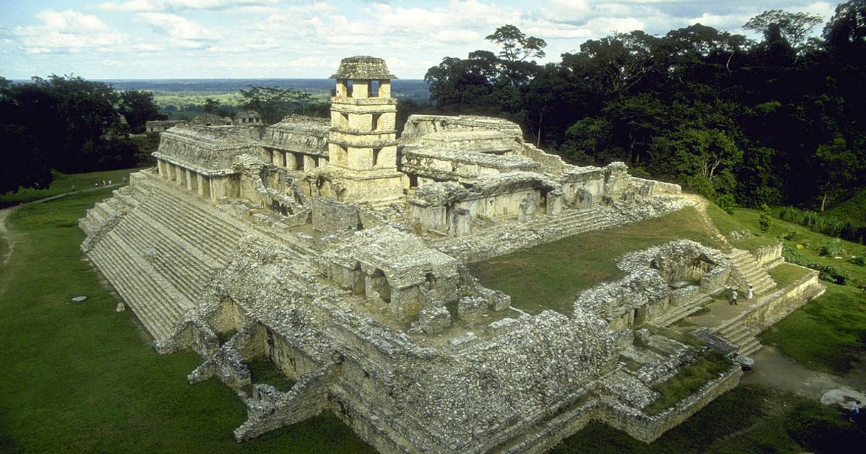 Moda Pre-Hispanic City and National Park of Palenque