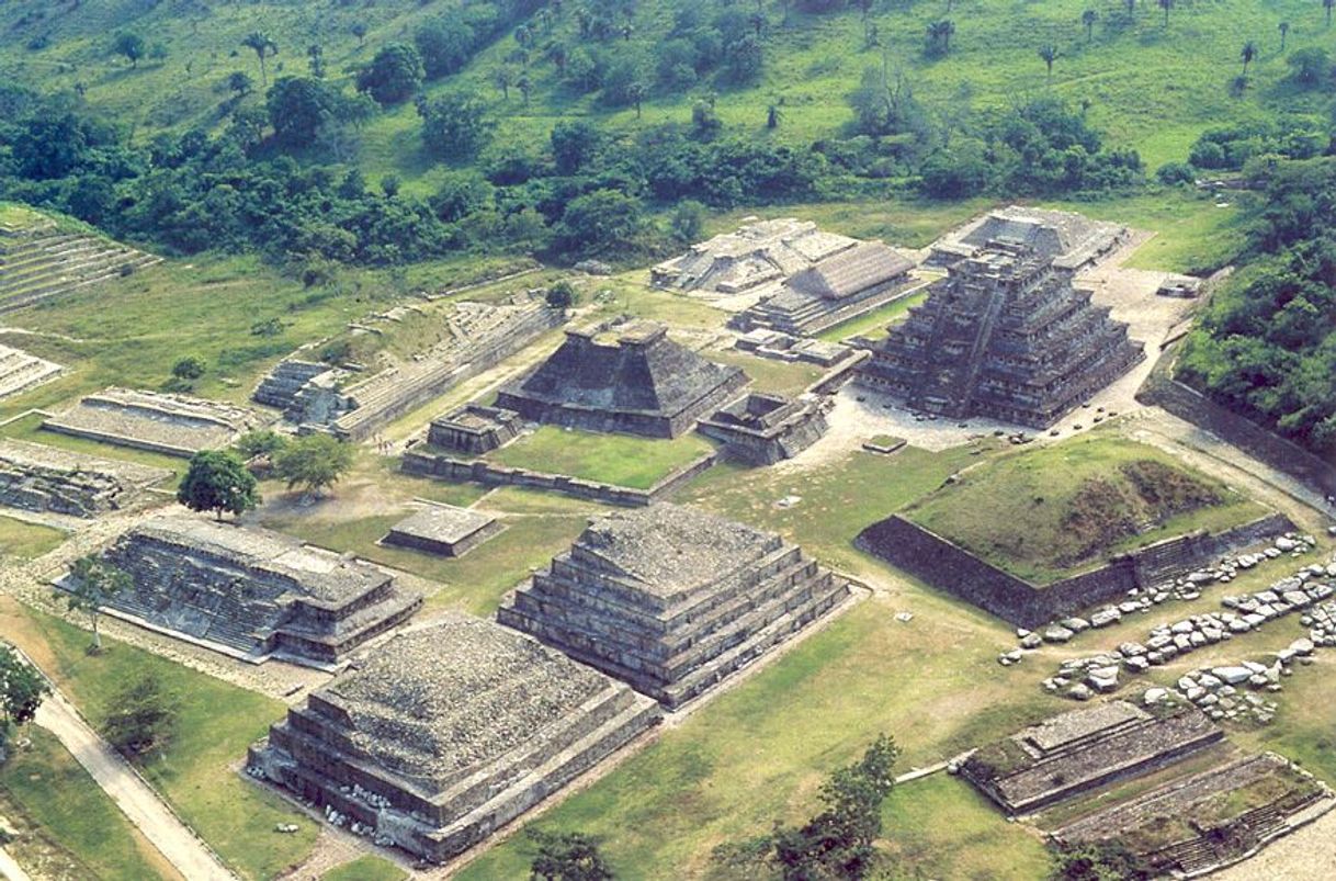 Moda El Tajin, Pre-Hispanic City