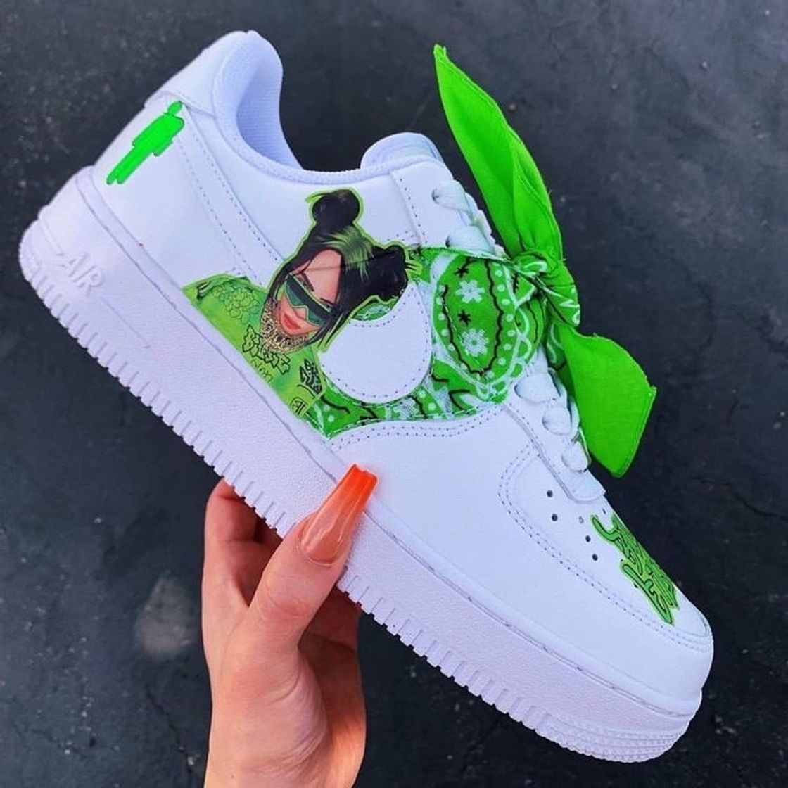 Social Shoes