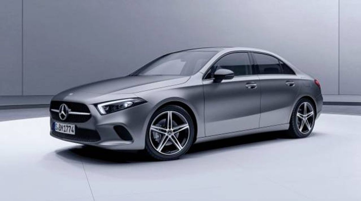 Social Mercedes-Benz Classe A Sedan