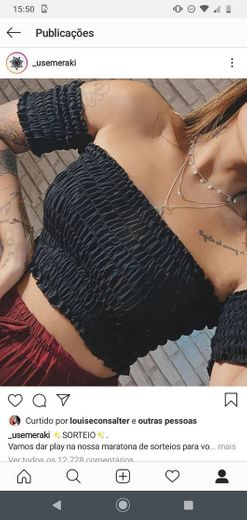 Vamos com esse cropped pretinho básico. Quem mais ama🤩?