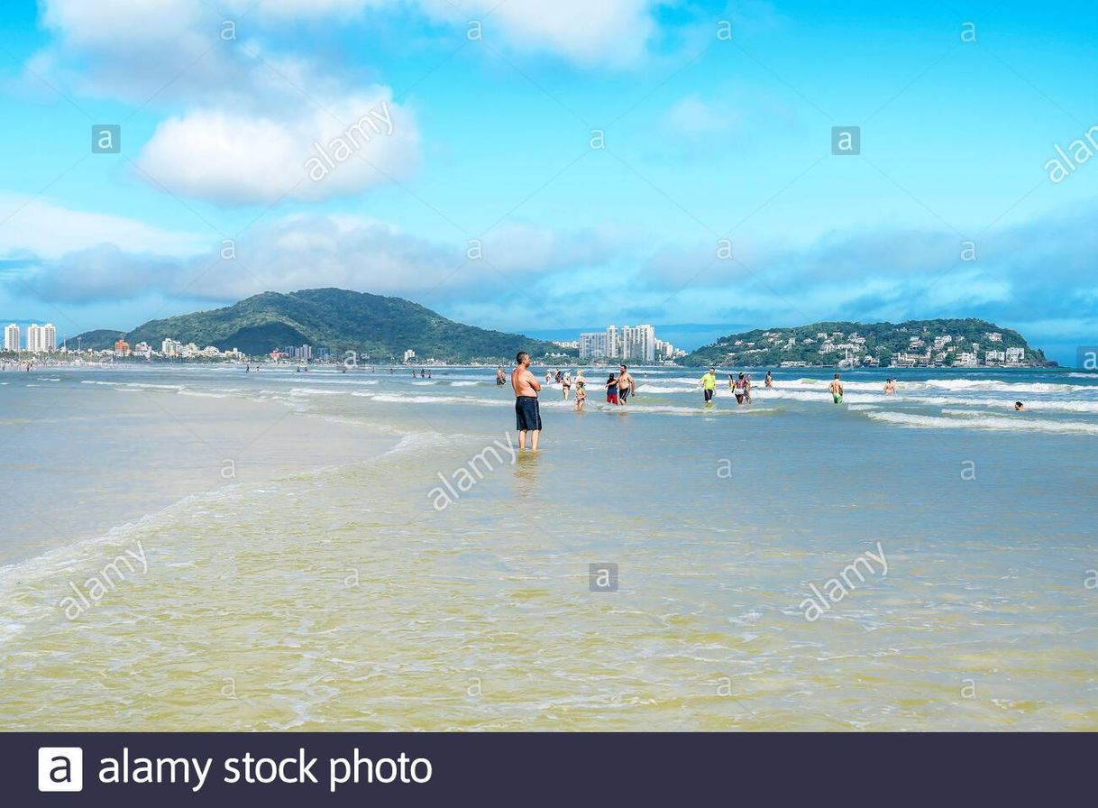 Place Praia da Enseada