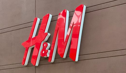 H&M Plaza Central