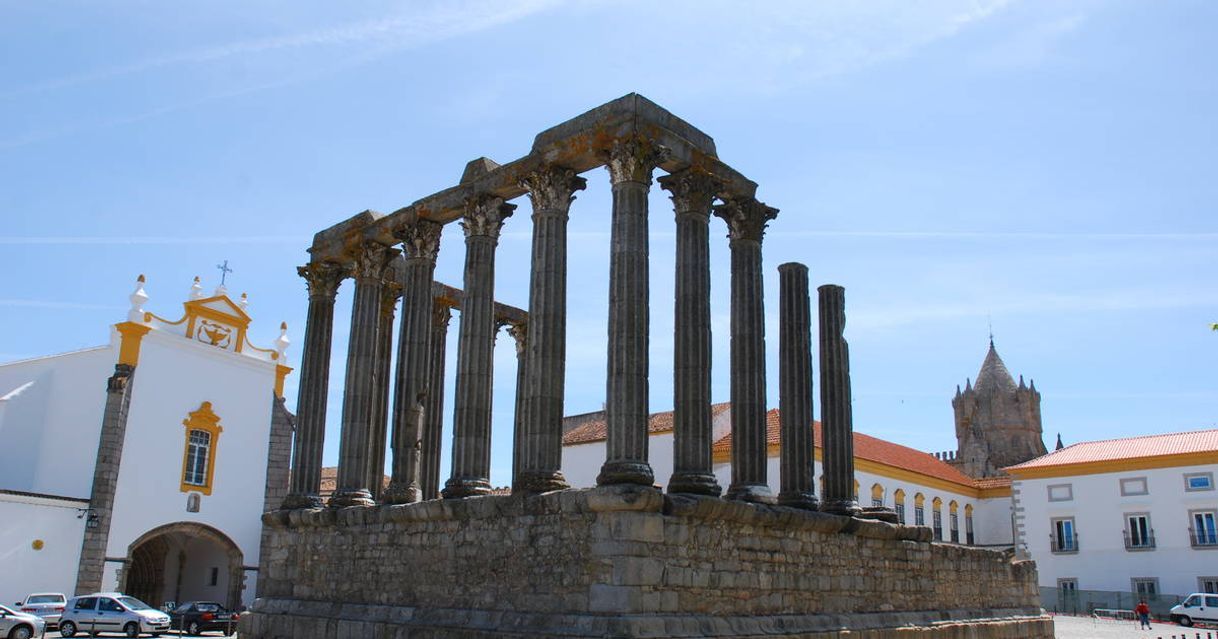 Fashion PORTUGAL - Historic Centre of Évora

