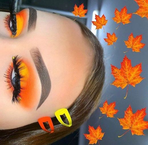 Daily Makeup Posts on Instagram: “1st or 2nd? Credit: @makeup.by ...