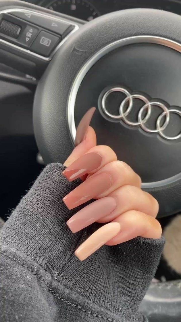 Moda Unhas nude/marrom 😍