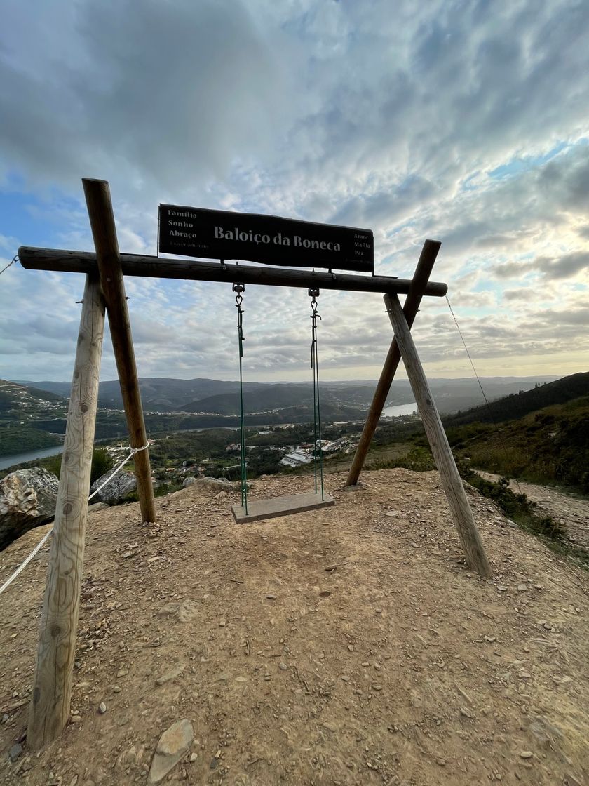 Place Miradouro da Boneca