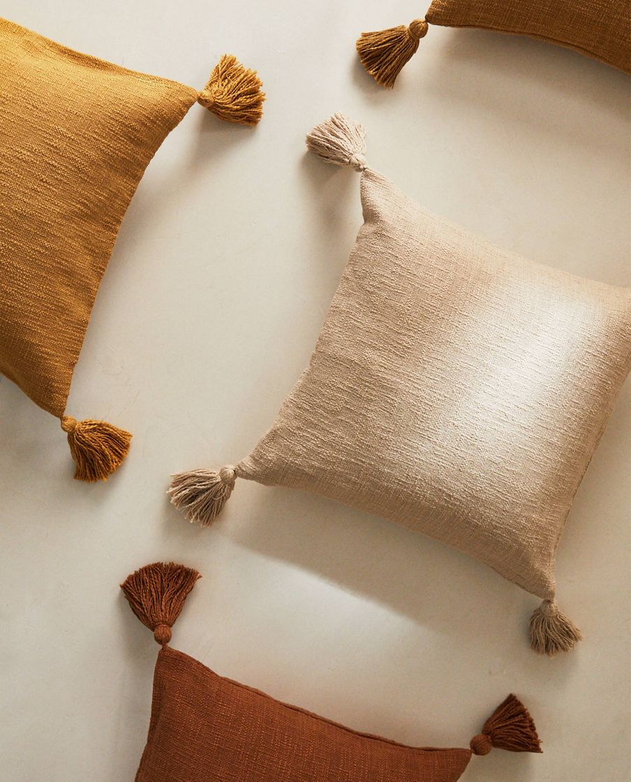 Fashion TASSEL CUSHION COVER - | Zara Home Guatemala