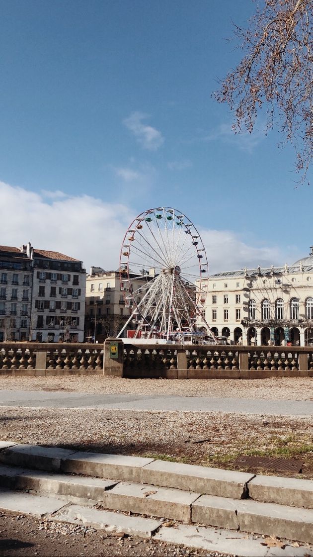 Place Ayuntamiento de Bayona