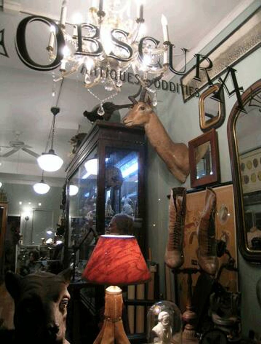 Lugar Obscura Antiques & Oddities