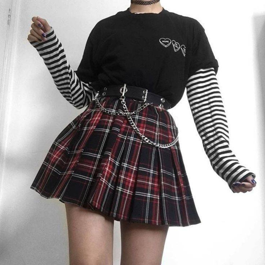 Fashion E-girl 🖤✴️