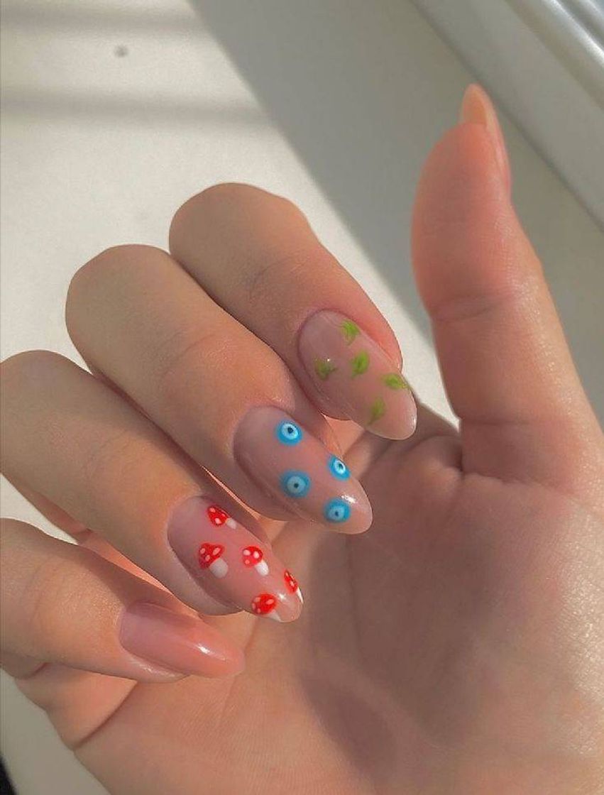 Moda Unhas delicadas