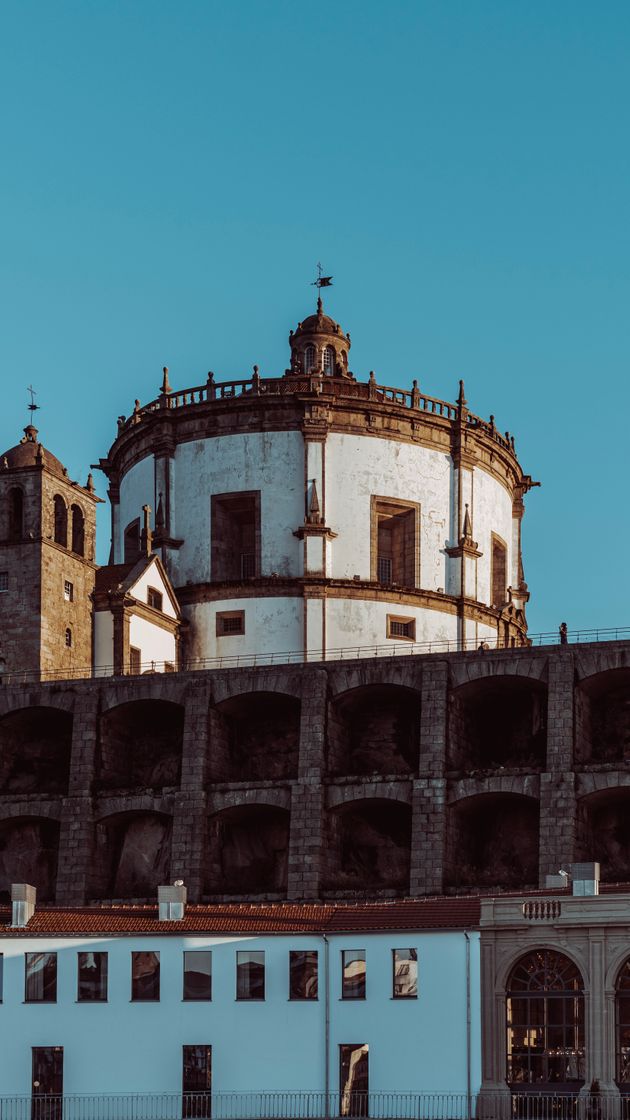 Place Monasterio de la Sierra del Pilar