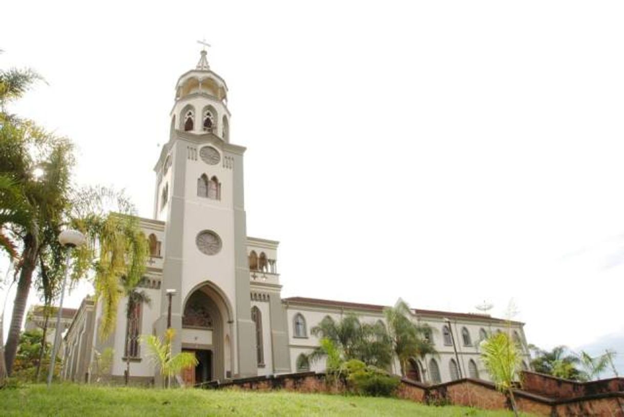 Place Mosteiro Nossa Senhora do Divino Espírito Santo