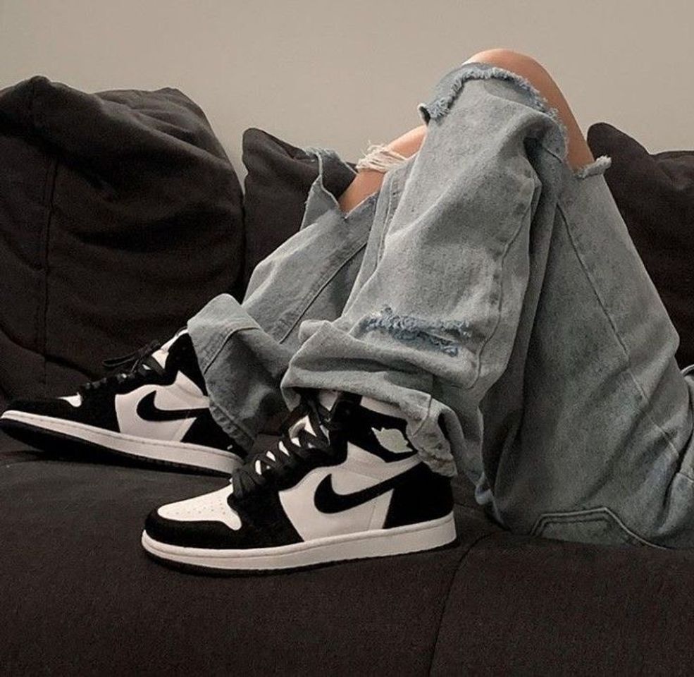 Moda Air Jordan 1 black & white 