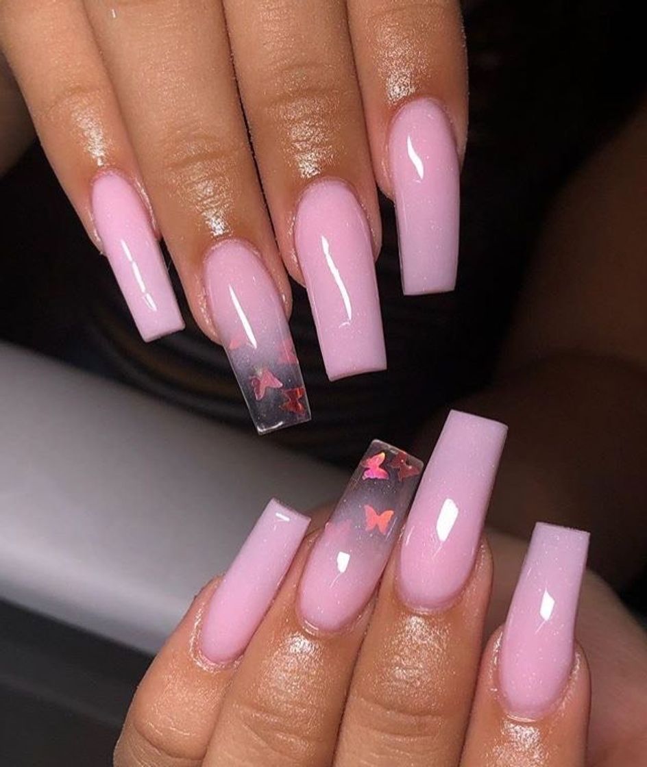 Social nails