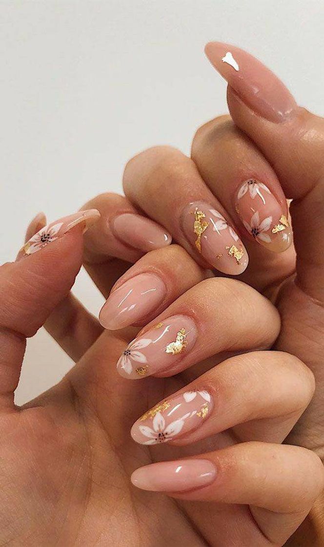 Fashion Beauty Nude Nails