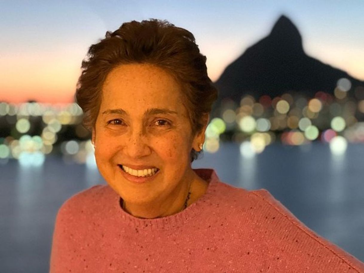 Fashion Claudia Jimenez morre no Rio aos 63 anos