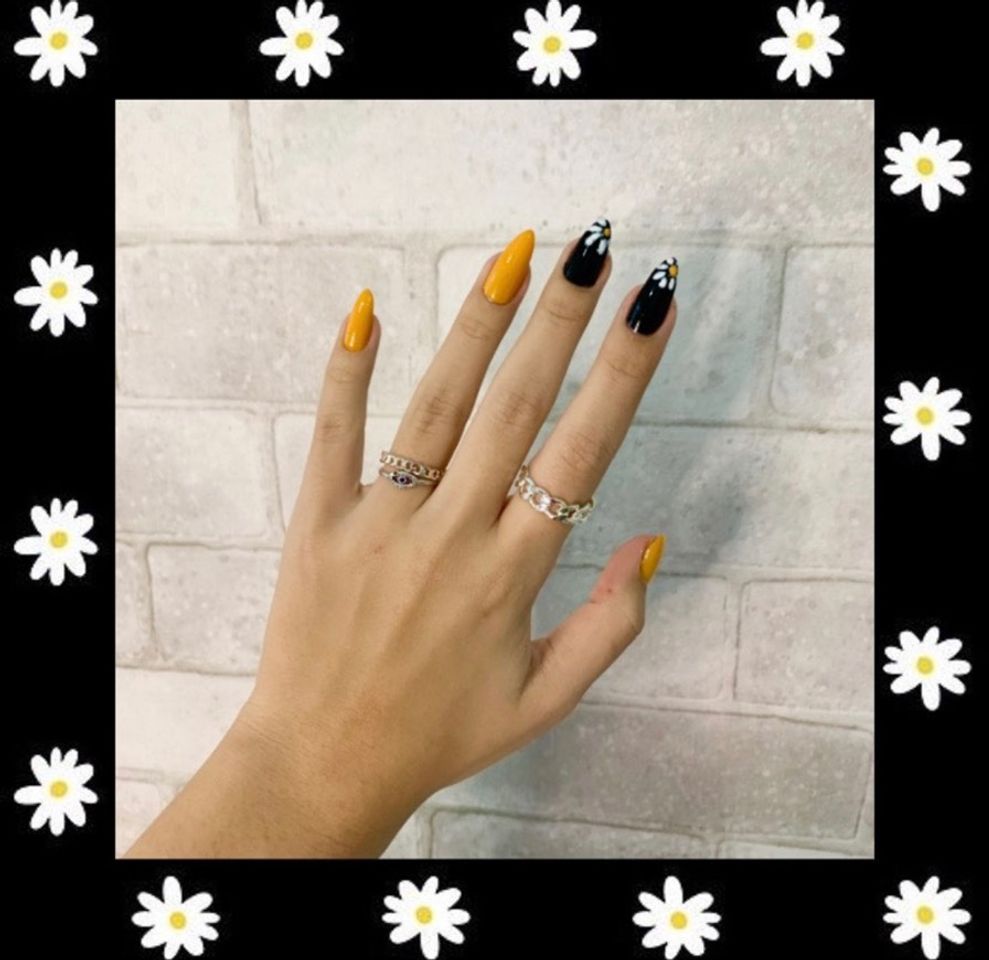 Fashion 🌻💅