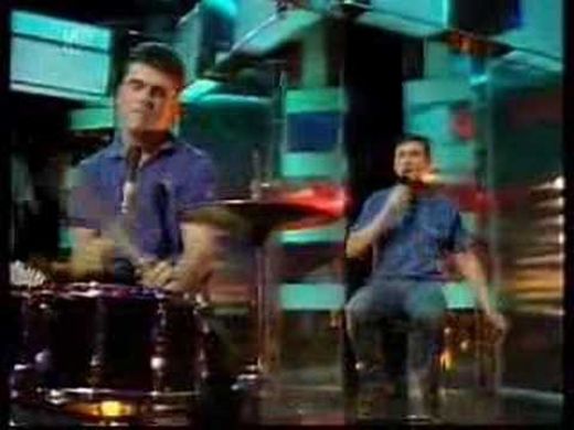 Build (live) - The Housemartins 