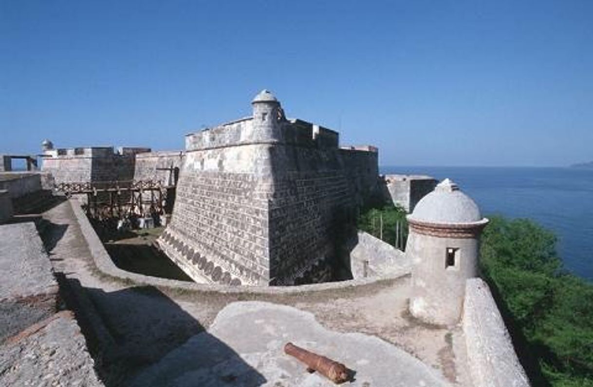 Place Castillo De San Severino