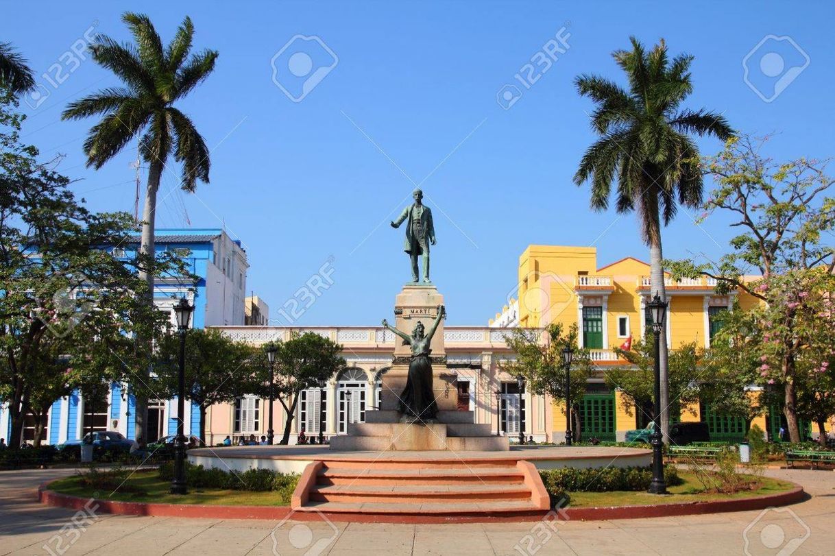 Place Plaza de la Libertad