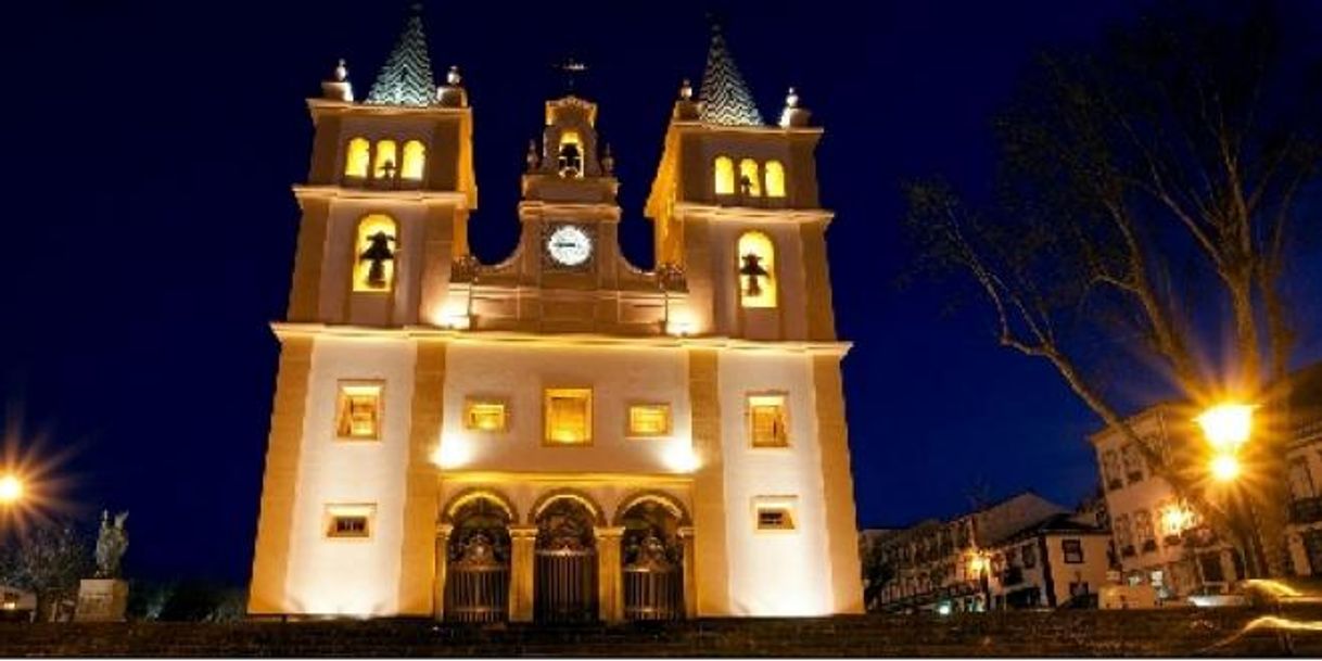 Lugares Igreja do Santíssimo Salvador da Sé