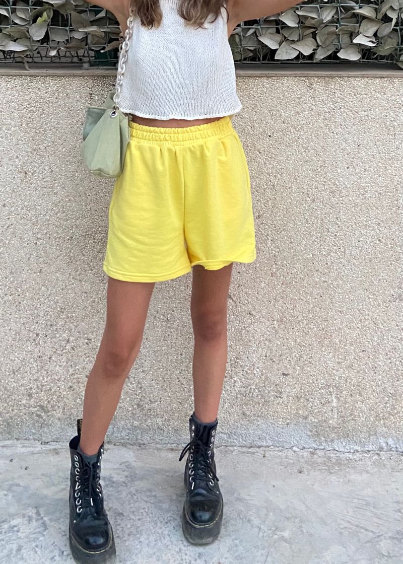 Social PANTALONES AMARILLOS