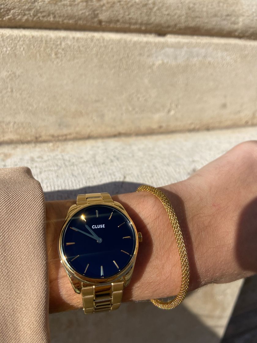 Social Reloj cluse