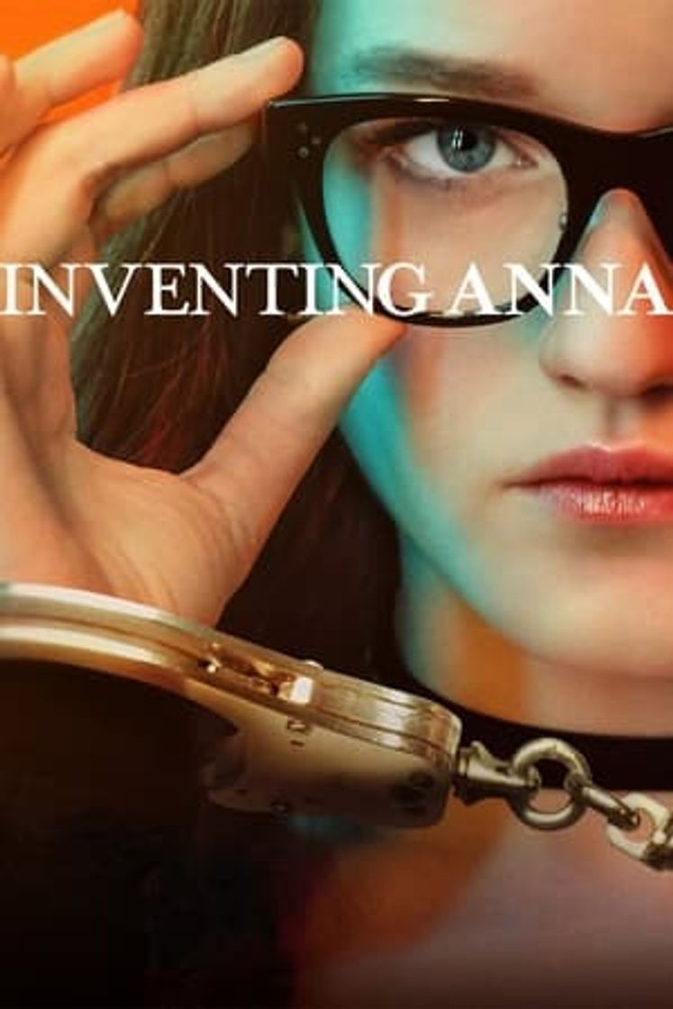 Serie Inventing Anna