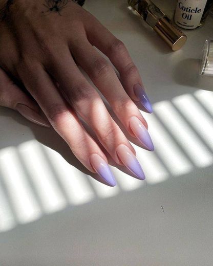 Nails colors