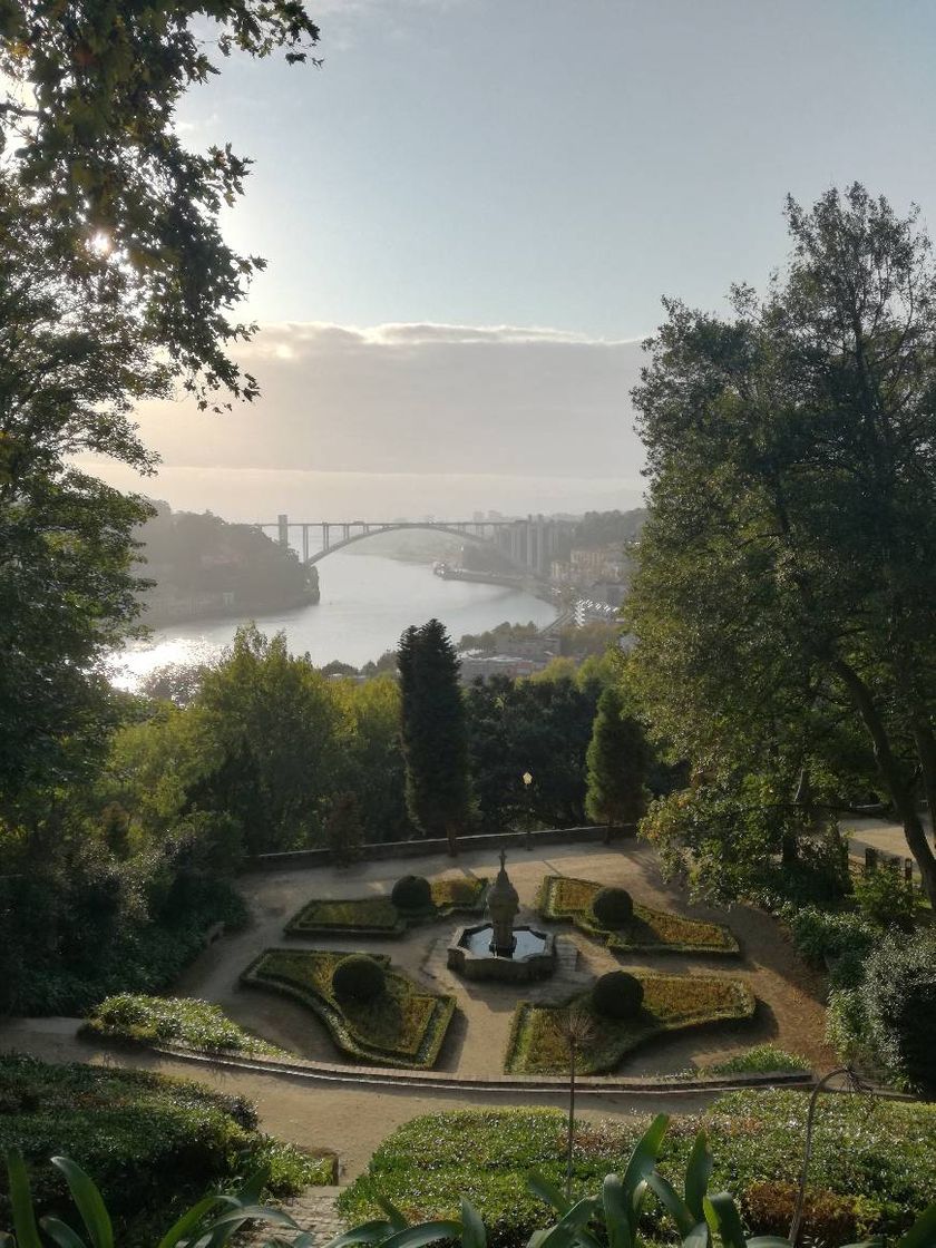 Place Jardins do Palácio de Cristal