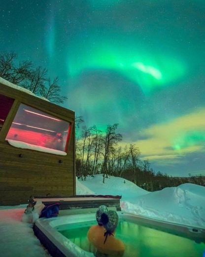 Aurora Borealis Observatory