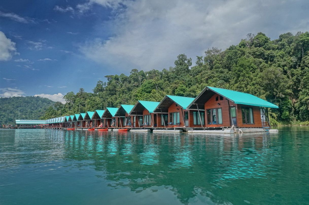 Fashion Overnight lake house experience Thailand