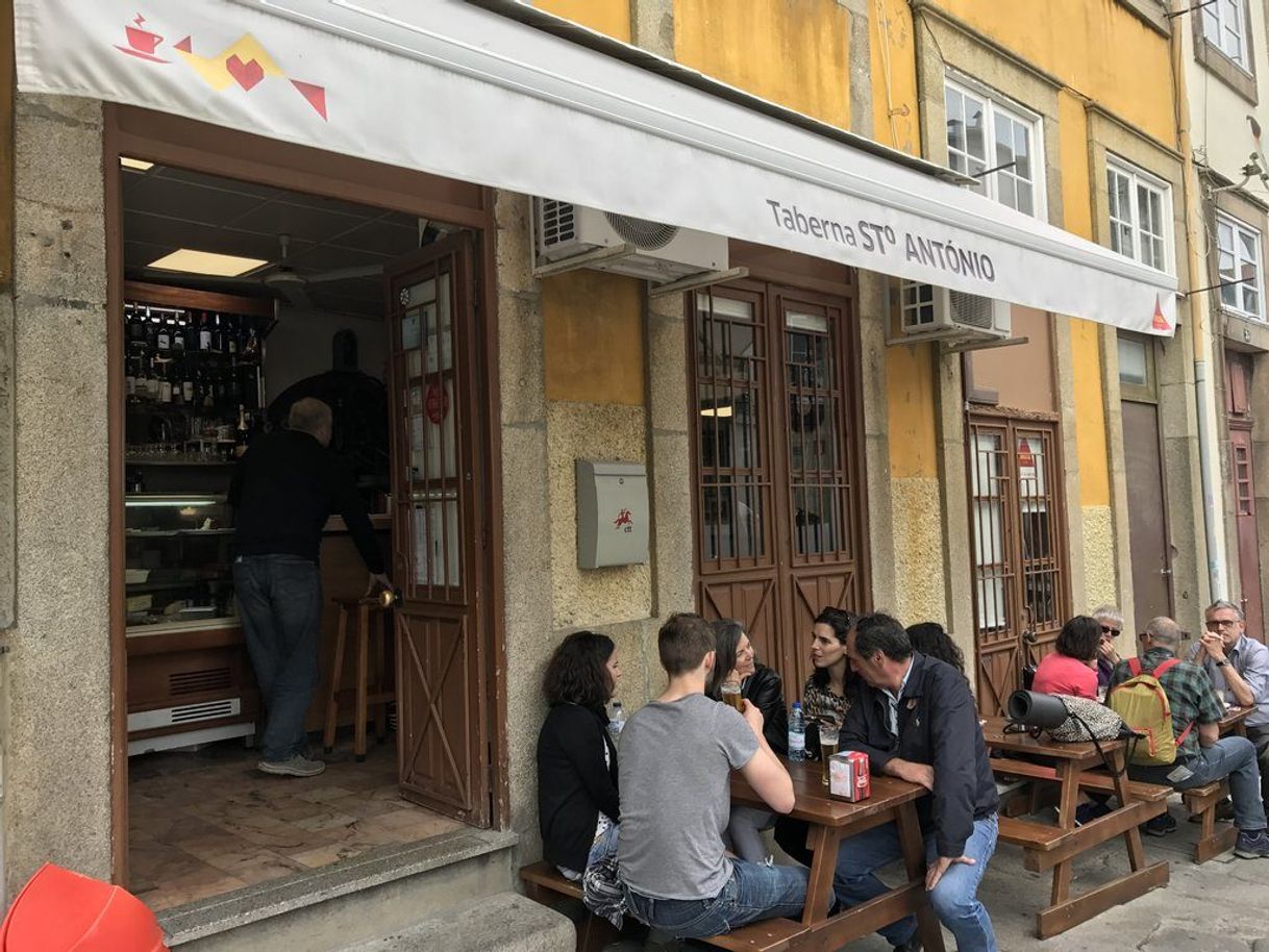 Place Taberna Santo António