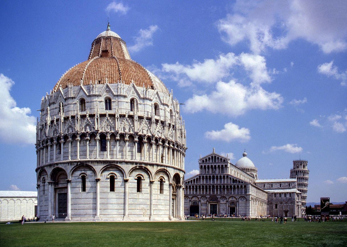 Lugar Battistero di Pisa