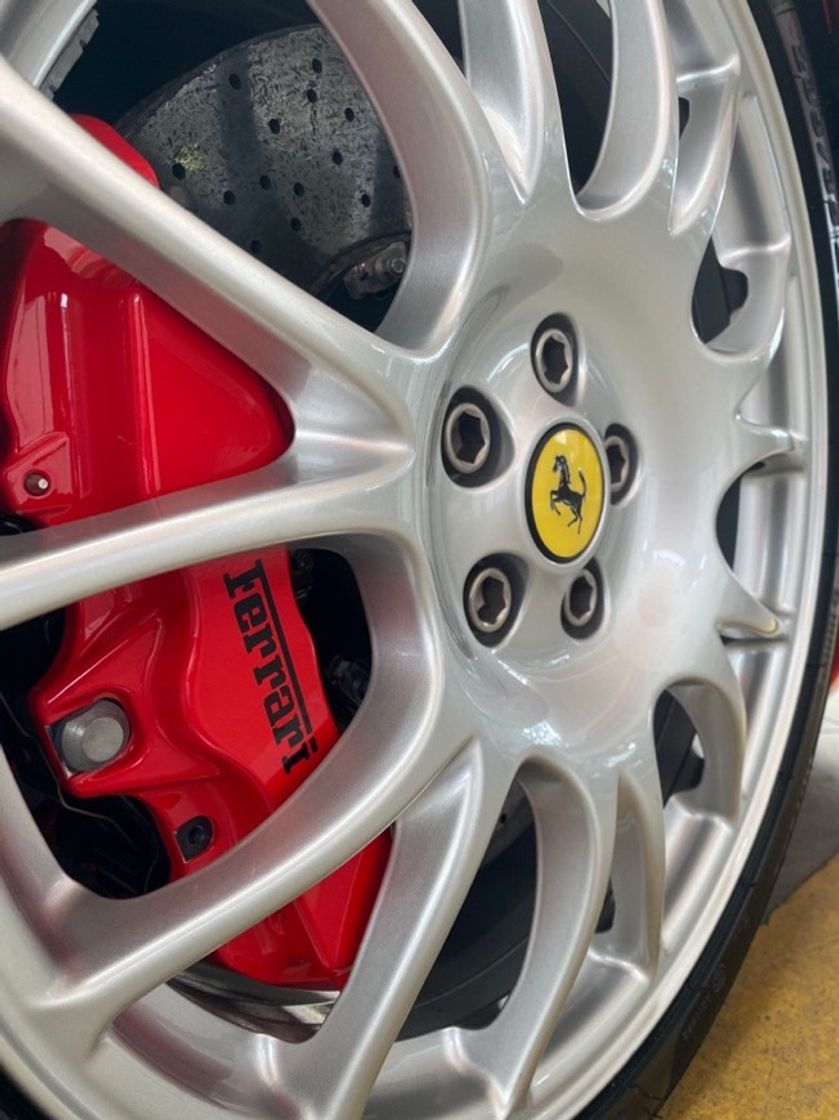 Moda Ferrari - Wheel 