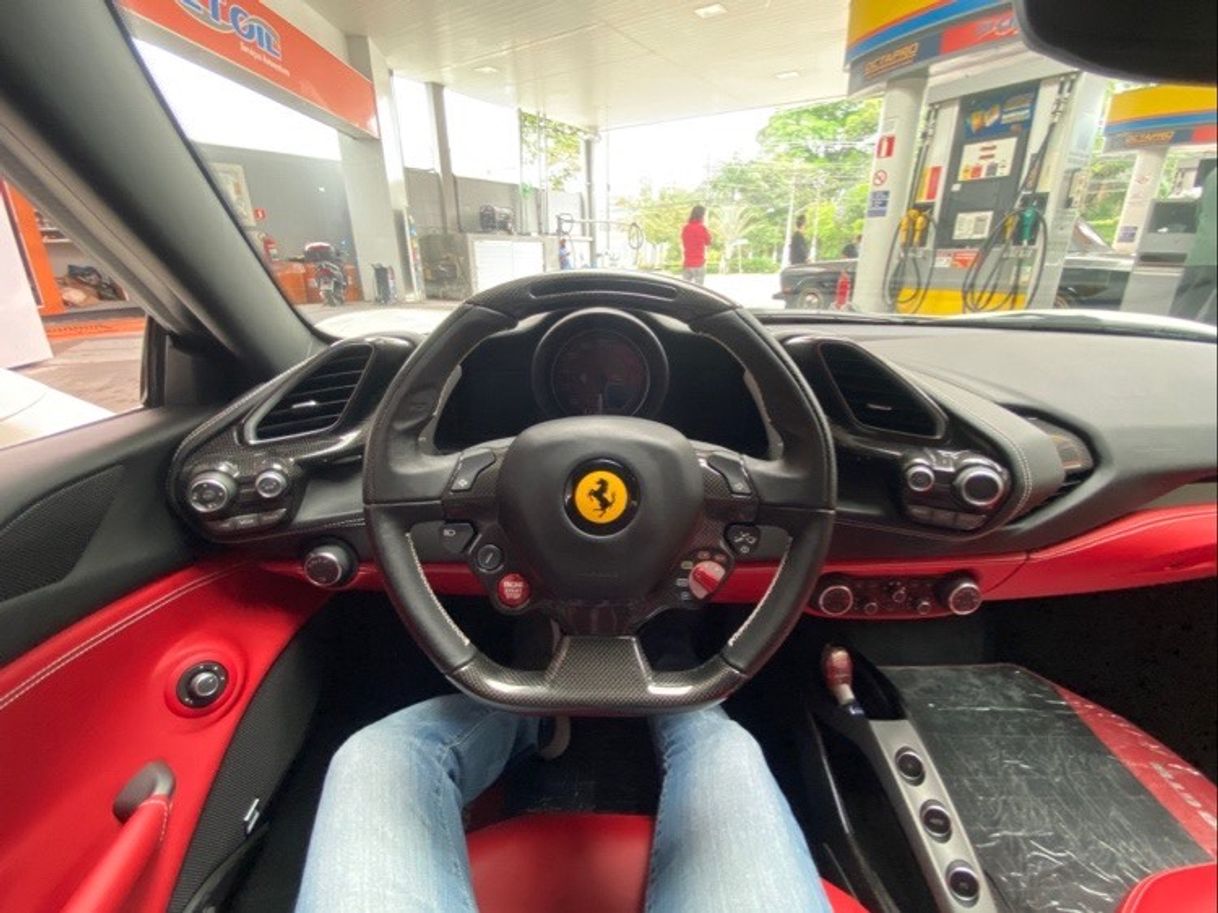 Moda Inside a F488