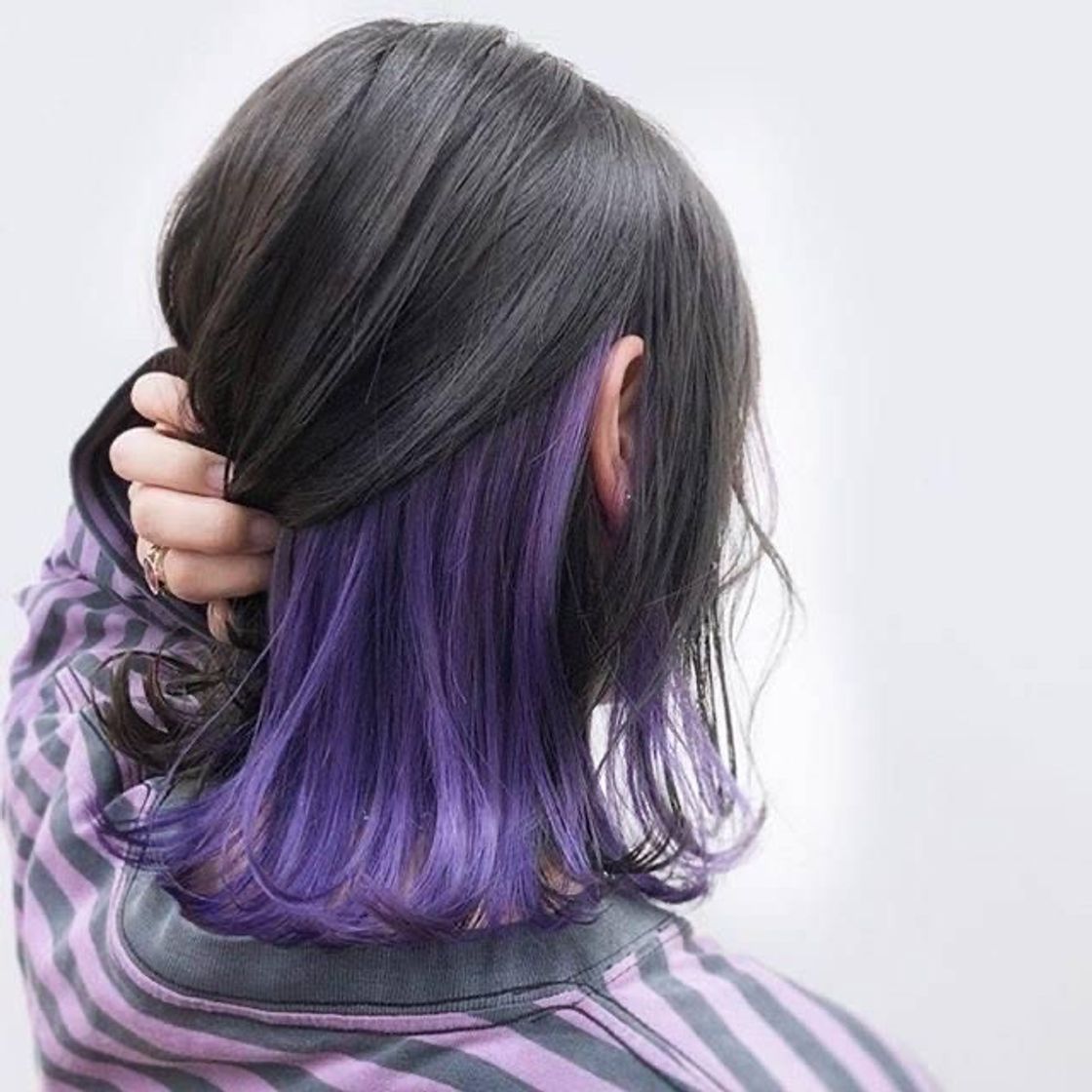 Moda Cabelo preto com roxo