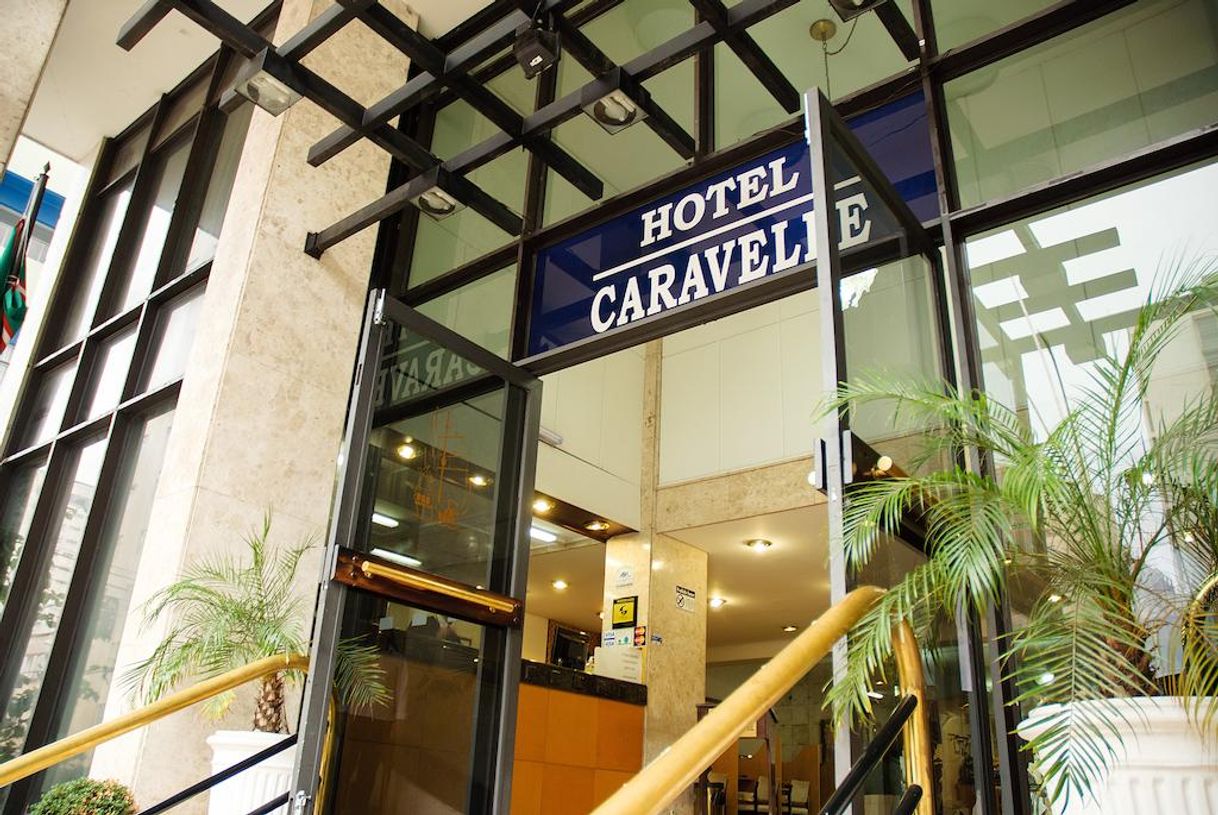 Lugar Caravelle Palace Hotel