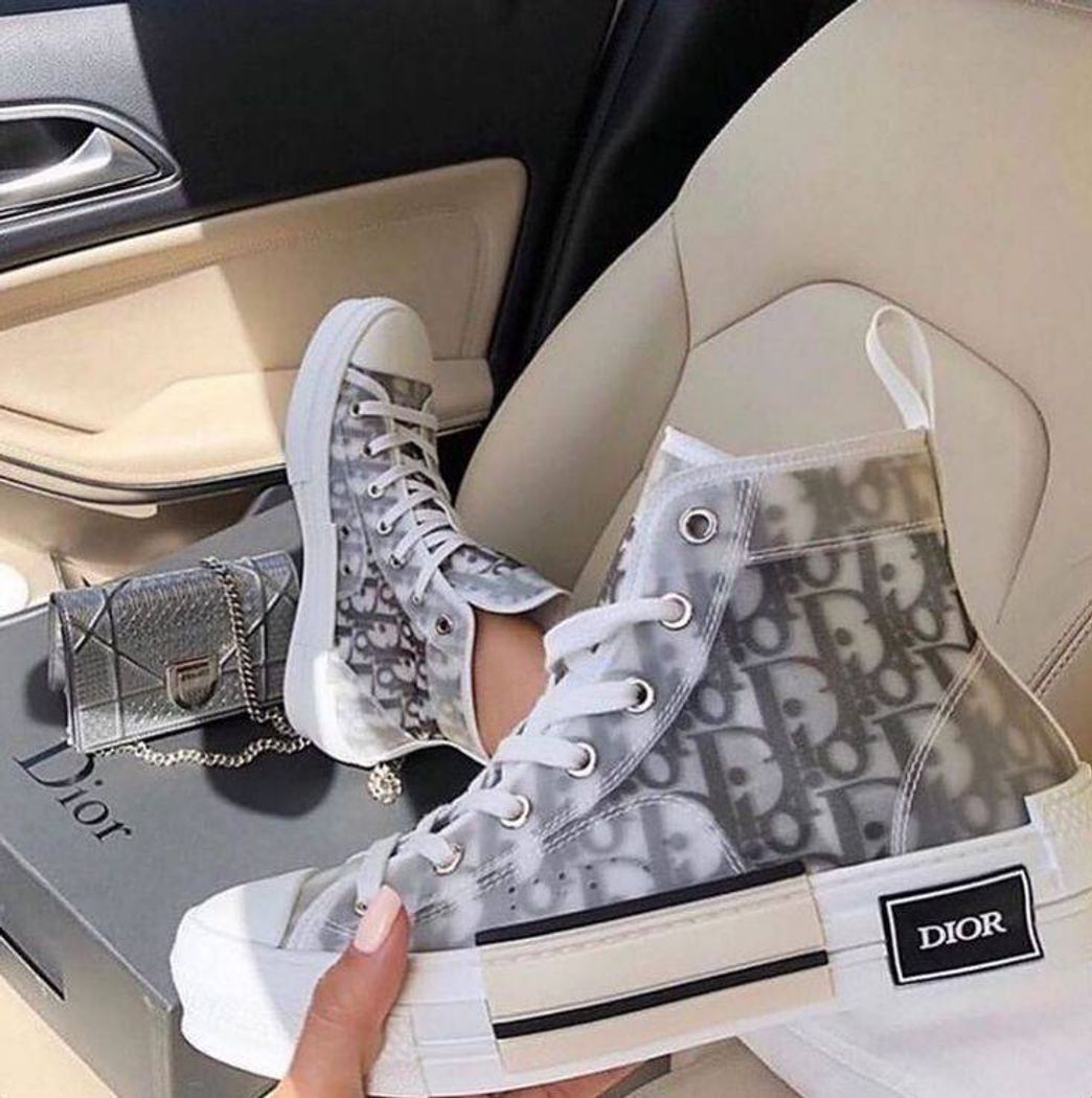 Social jordan × dior 