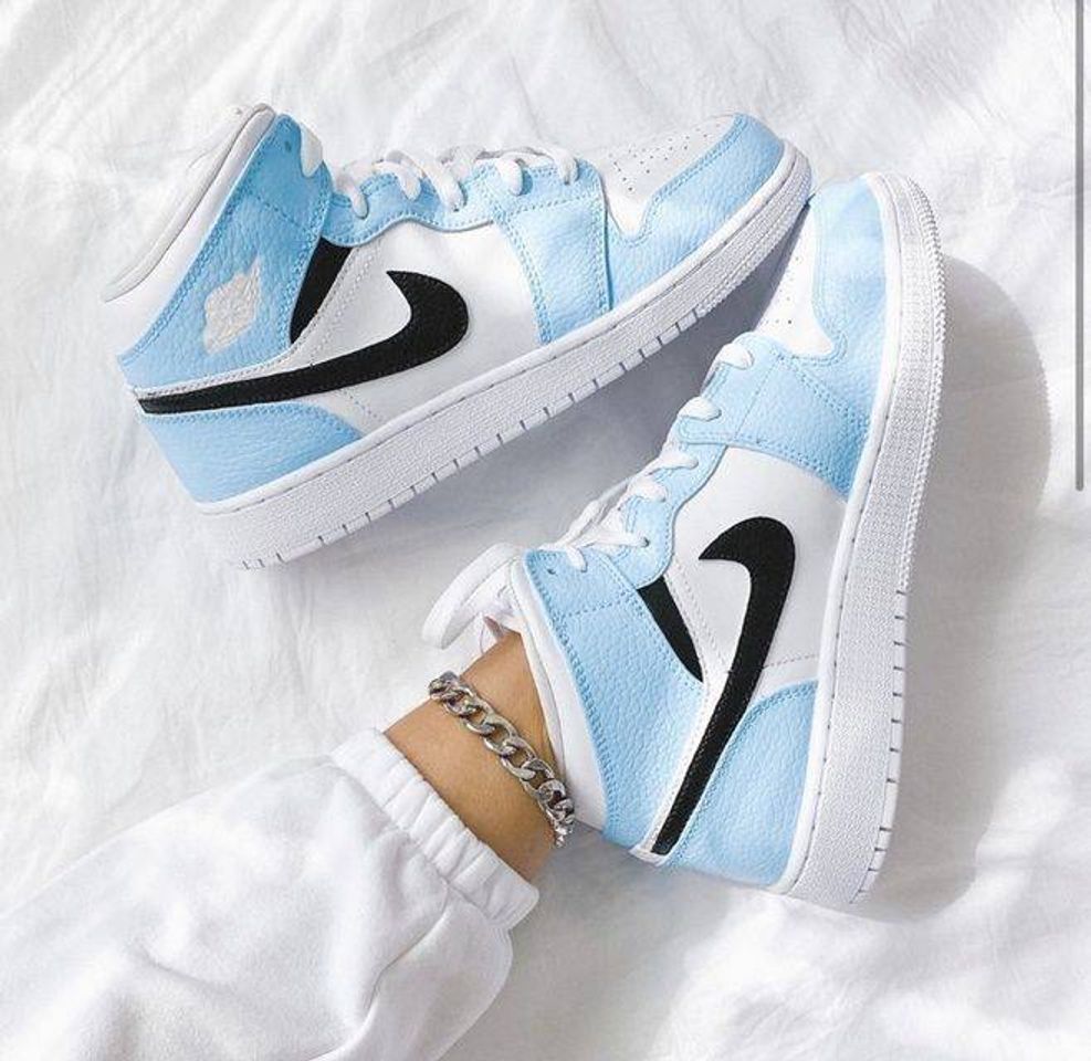 Social Air Jordan 1 Mid Blue